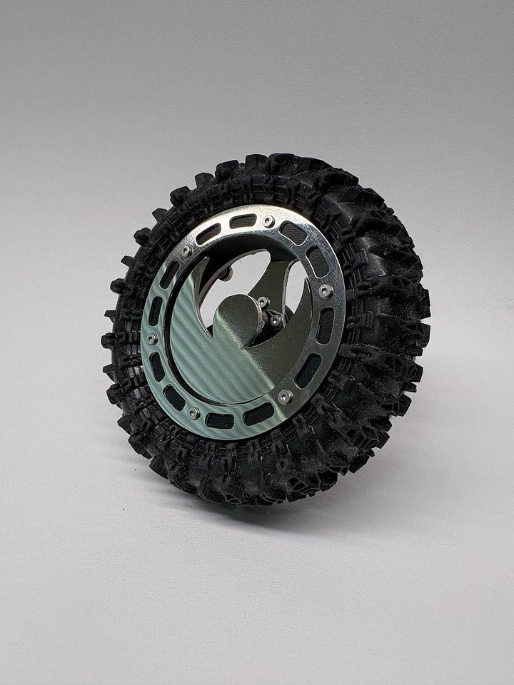 1.8" v2 Floater Wheels - "Trinity" wheel face with "Peep" floater product image (1)