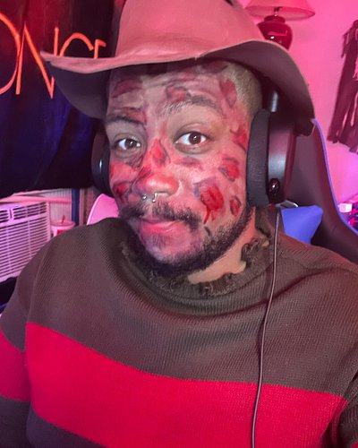 Freddy is on twitch come have fun
