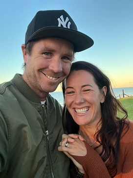 MIKE AND JOELLE ONLINE FAM tier thumbnail