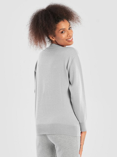 Photo showing Knitted Cardigan Without Pocket