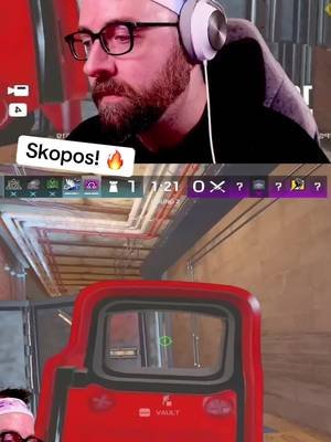 Skopos stays SWINGING! 🔥 #rainbowsixsiege #rainbow6 #r6siege #r6 #r6s 