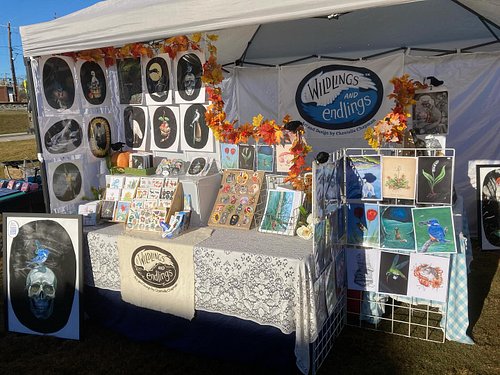 Wildlings and Endlings is now OPEN at Infinicon! Come check out all the cool vendors and fandom-themed activities, November 1...