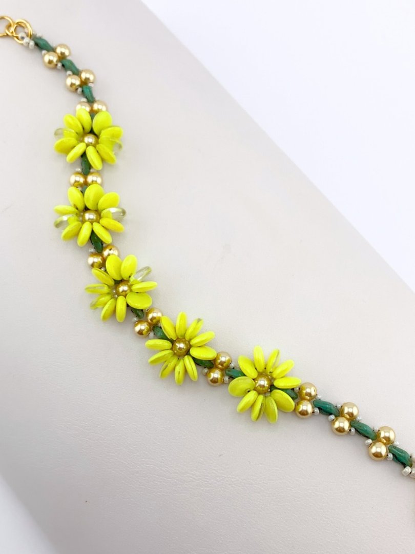 Botanico Yellow Flower Beaded Bracelet product image (2)