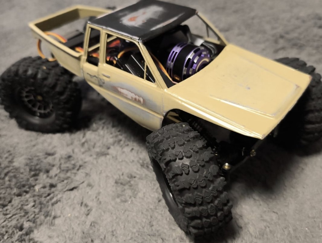 SCX24 Toyota Remix with flatbed product image (1)