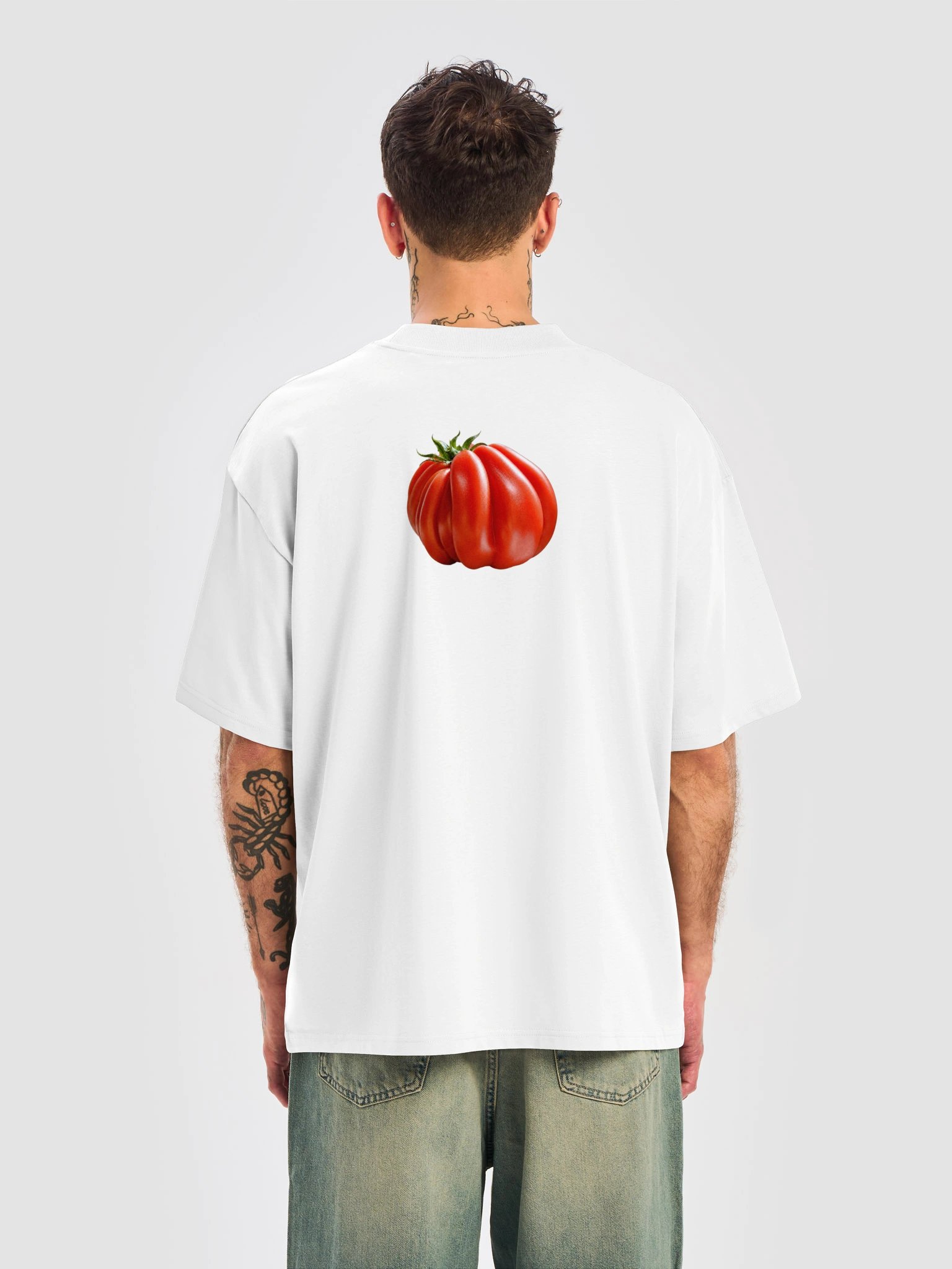 Juicy Heirloom Tomato Oversized T-Shirt | Boxy Fit Botanical Tee product image (3)