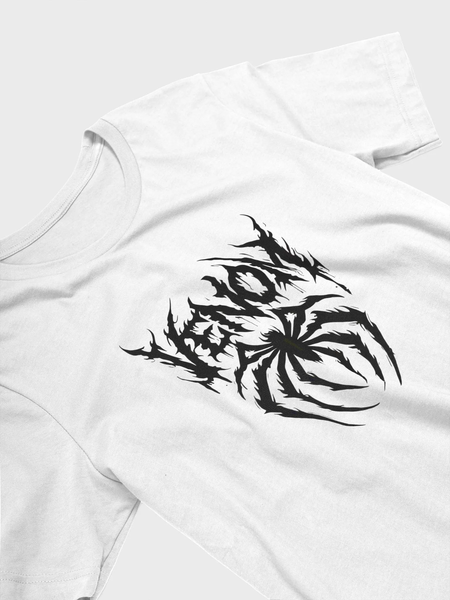 Venomous Spider Graphic Tee product image (3)