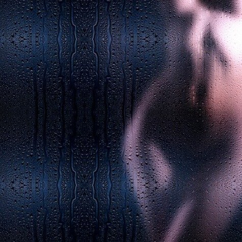 Your roommate needs someone to wash her hair in the shower. Think you're up to the task?

The [F4M] and [F4F] Lather to Lover...