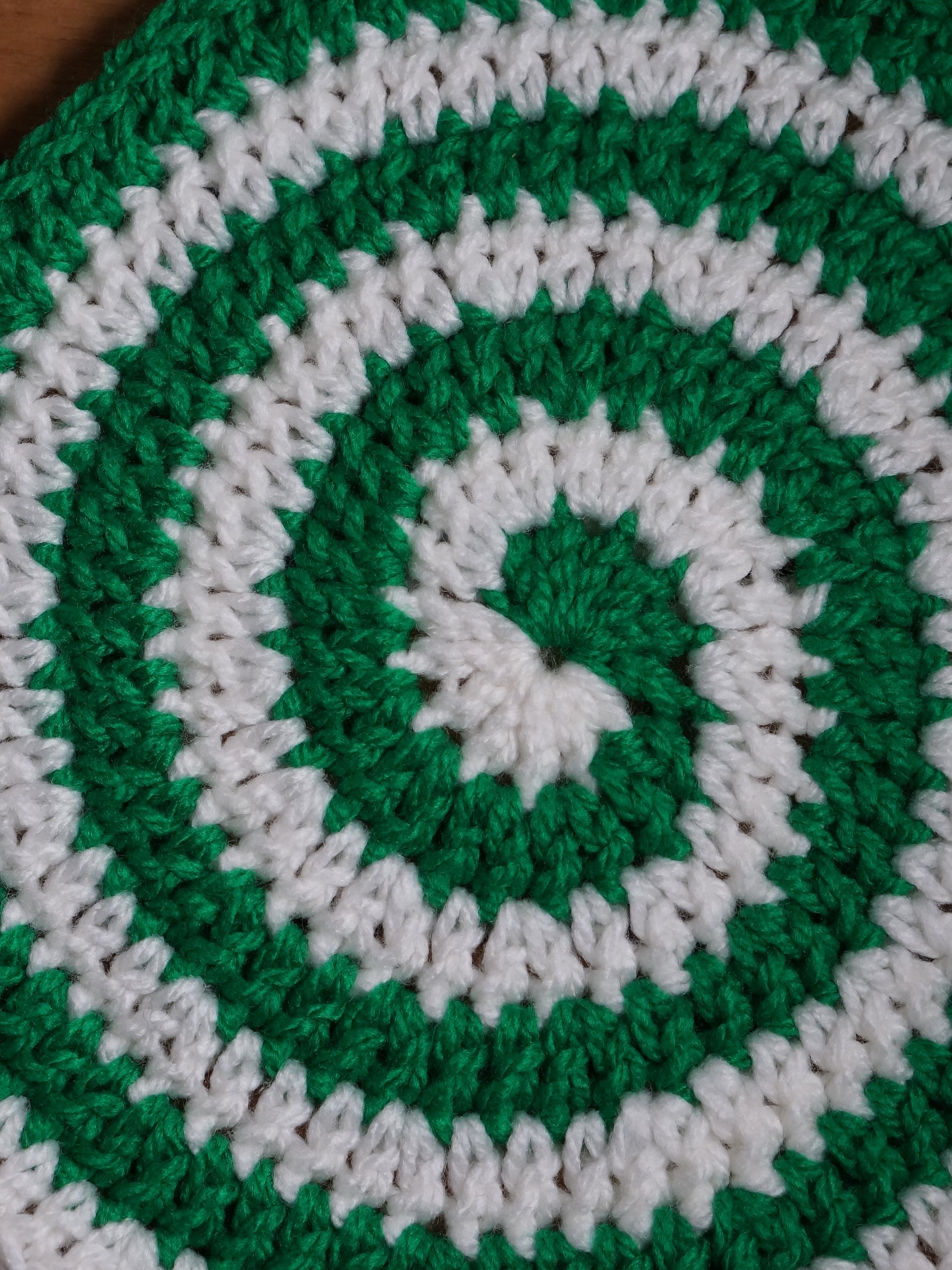 Spiral 2 colors circle crochet pattern product image (1)