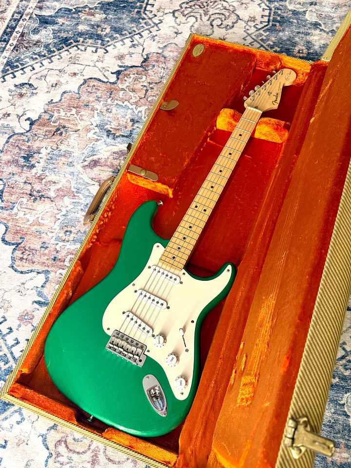 2005 Fender Stratocaster "CANDY GREEN" Eric Clapton Signature Model + OHSC product image (2)