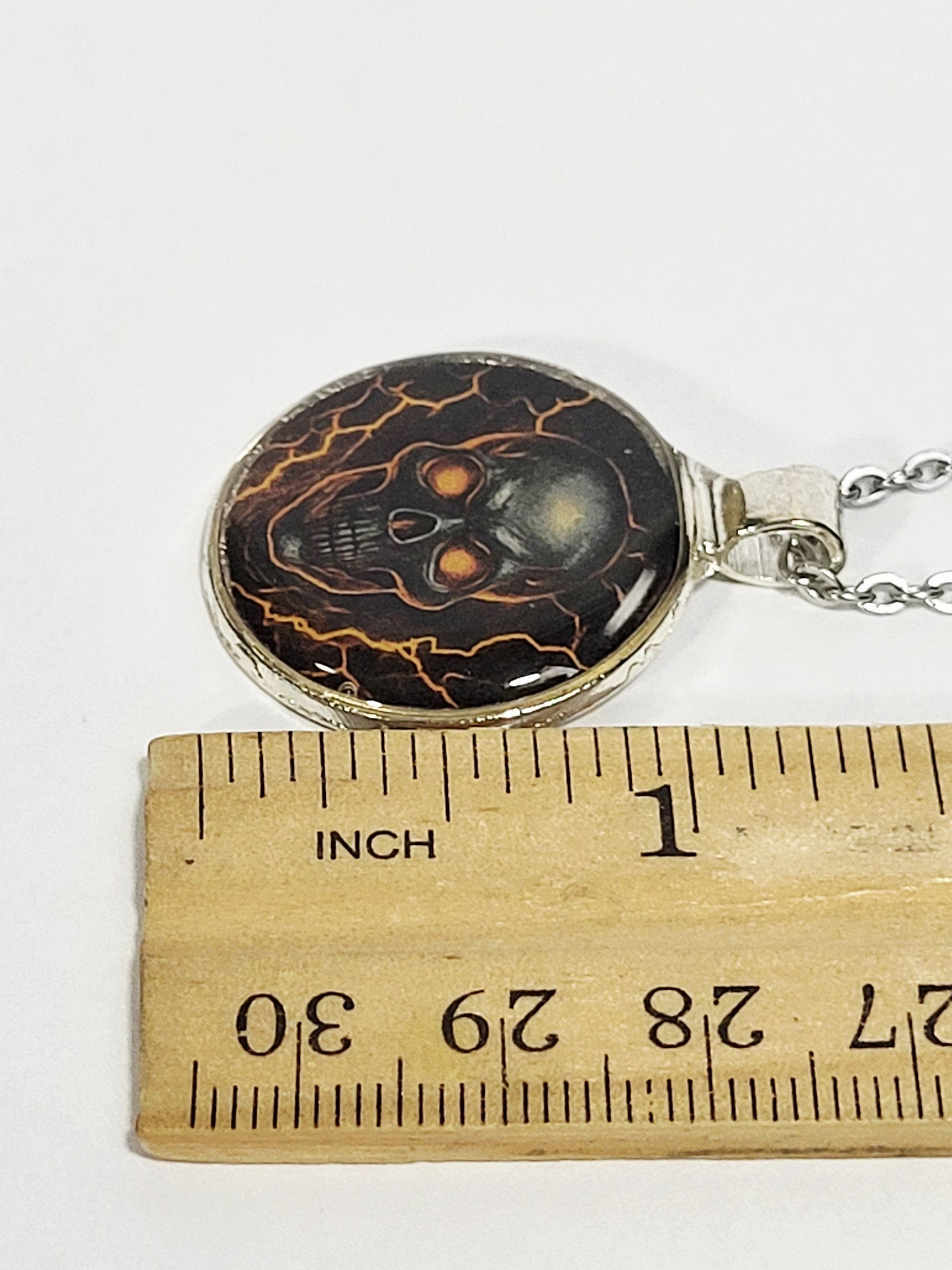 Lightning Skull Pendant product image (2)