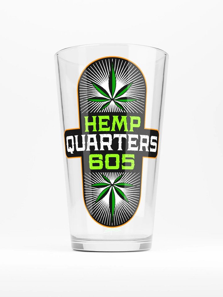 Hemp Quarters Blunt Wear Pint Glass product image (1)