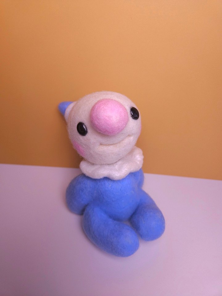 Sweet Tumi - Sitting Sculpture OOAK product image (1)