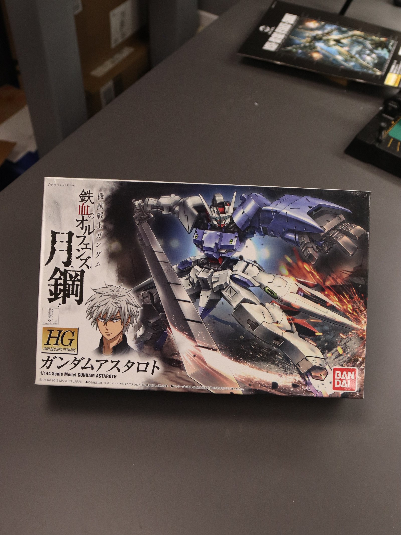 Bandai HGIBO 019 Gundam Astaroth product image (1)