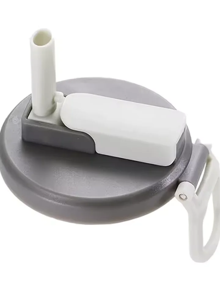 Reusable Silicone Soda Can Lid With Straw — Sealed Soda Cans Cover For Canned Beverage Beer Juice — Gray product image (1)