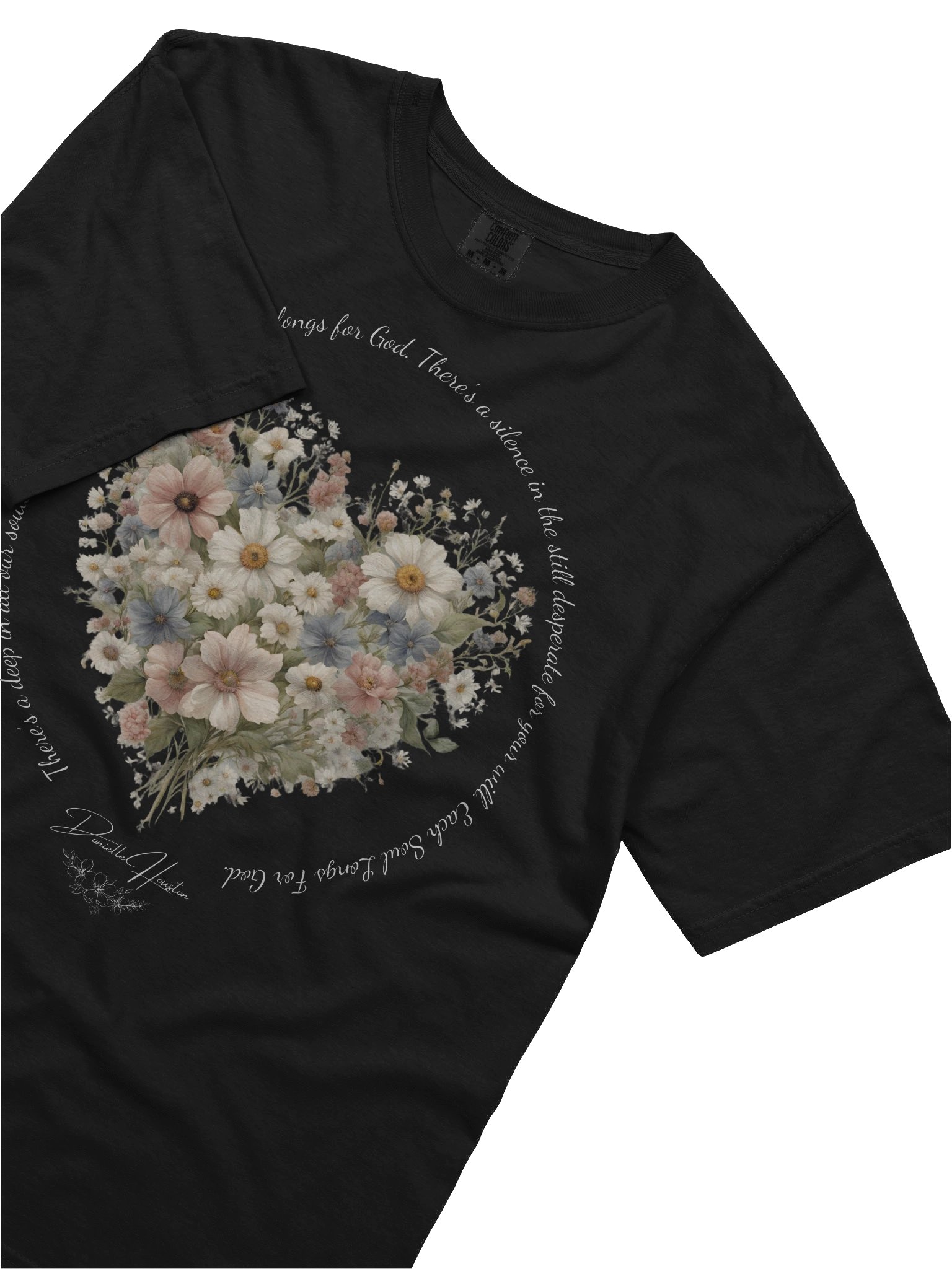 "Each Soul Longs For God" Floral Heart Tee | Black product image (5)