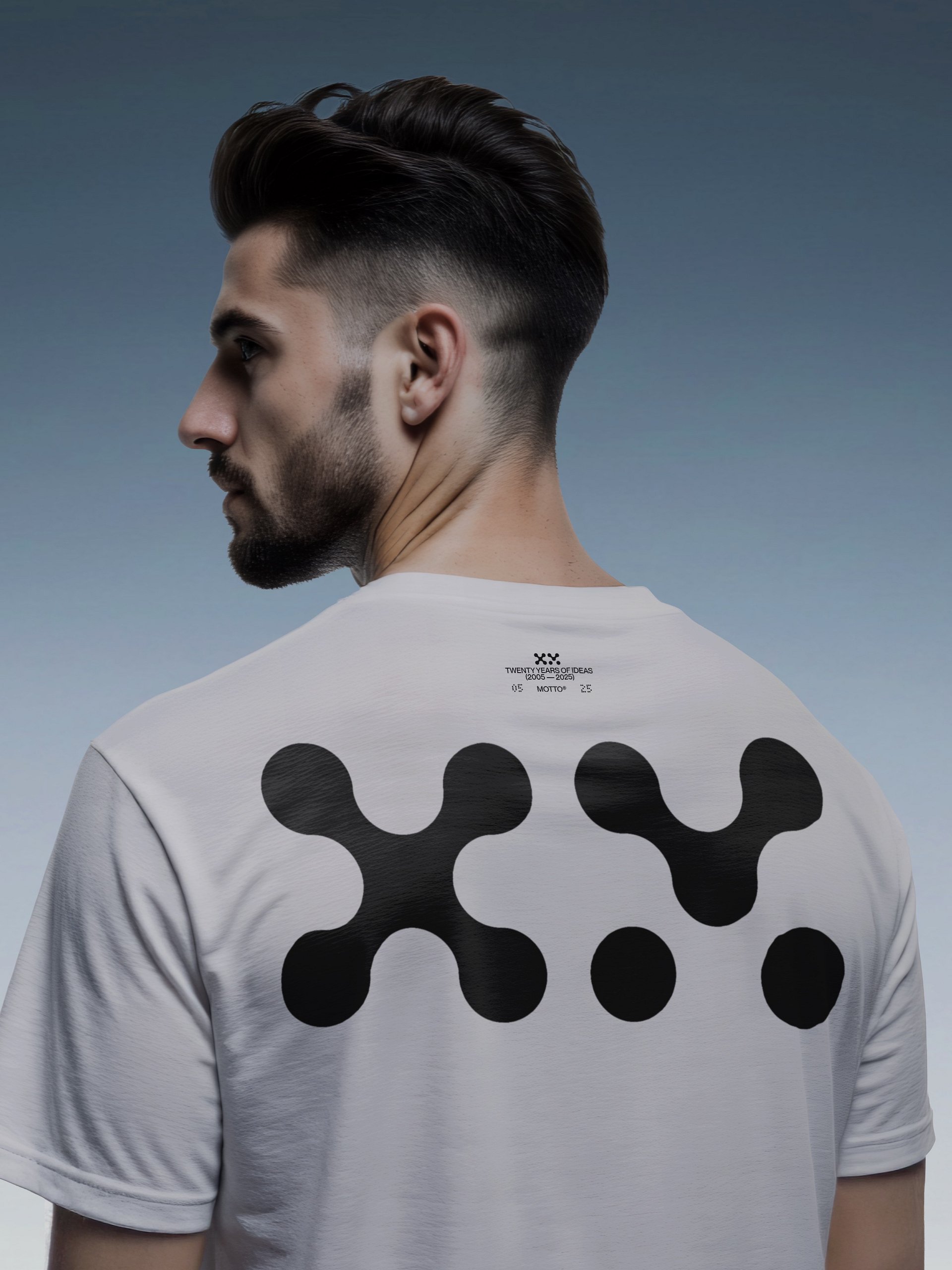 Motto® XX T-Shirt (Light Mode) product image (1)
