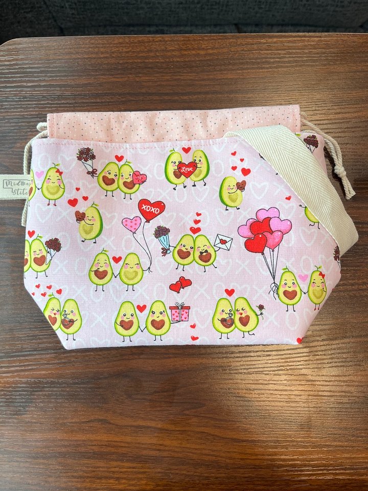 Love is in the air product image (1)