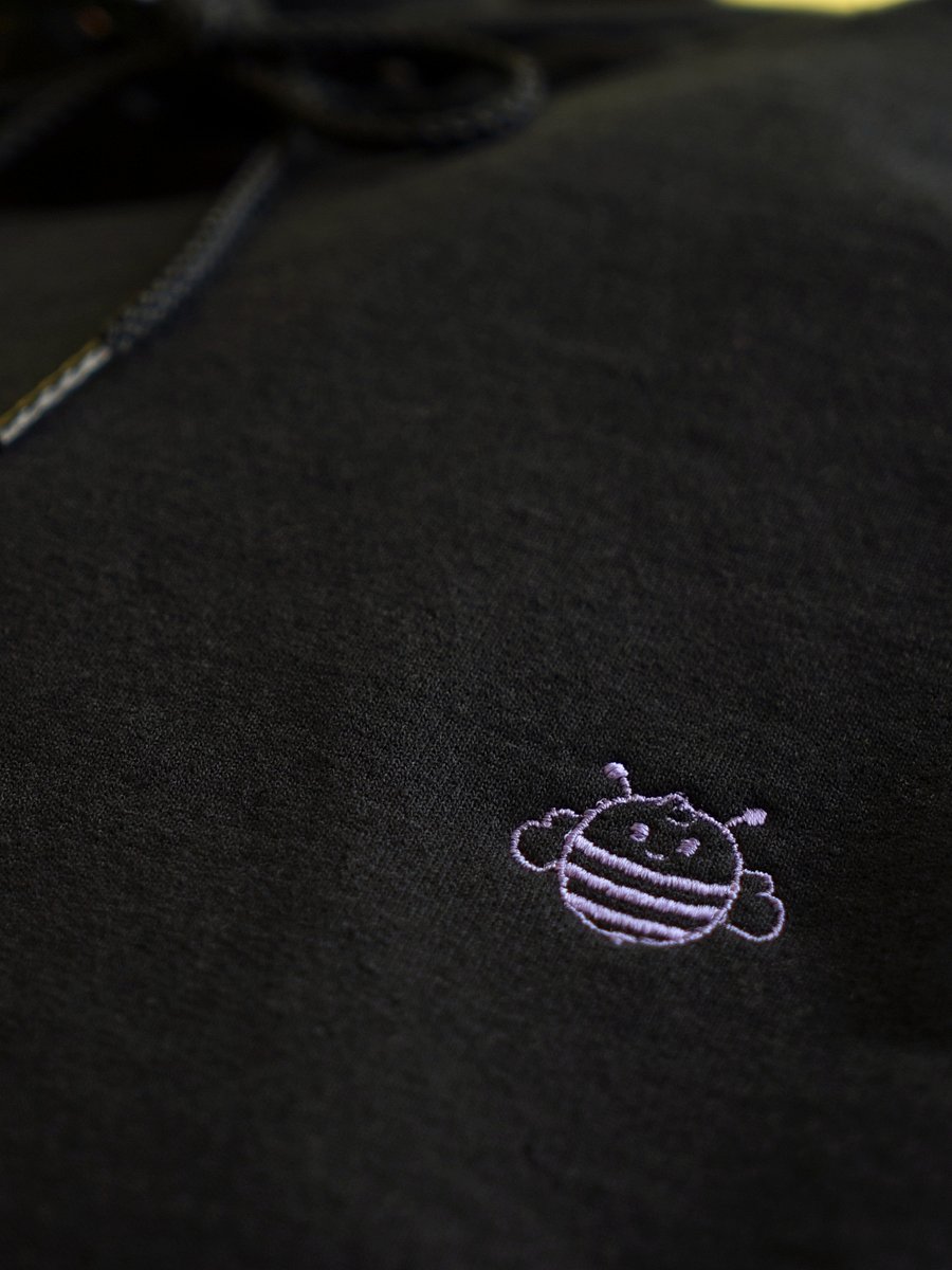 EEBEE EMBROIDERED CHAMPION HOODIE product image (3)