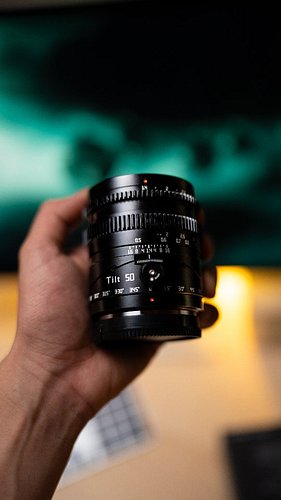 Unboxing my new TTArtisan Tilt 50mm F1.4 Tilt-Shift lens. Looking forward to taking some minutre-like videos. 

#unboxing #tt...