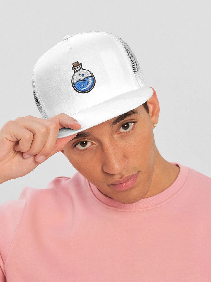 MaNa Trucker Hat product image (12)