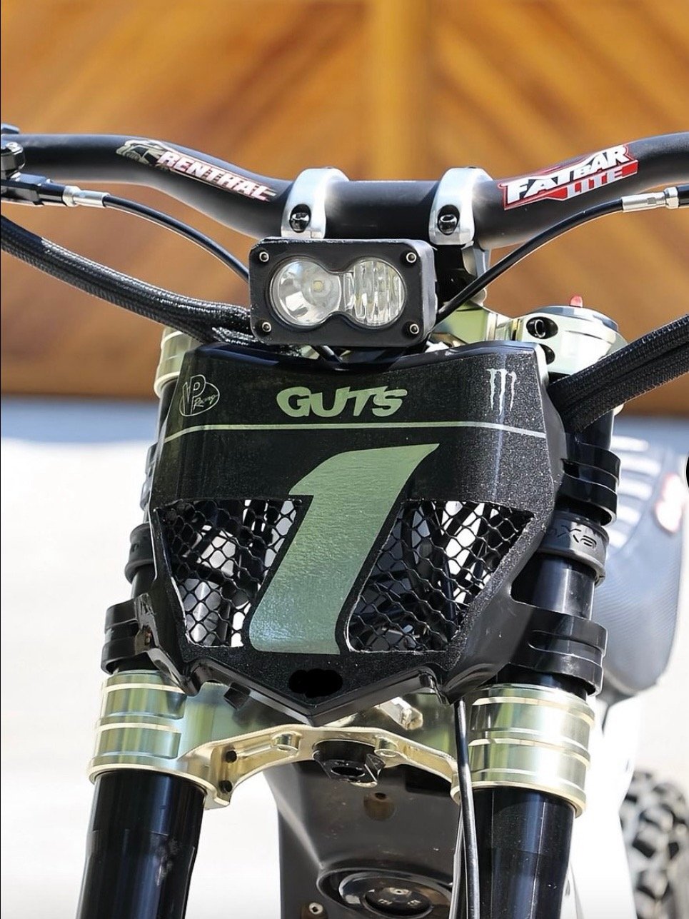 Budget Vented Motocutz Plate product image (2)