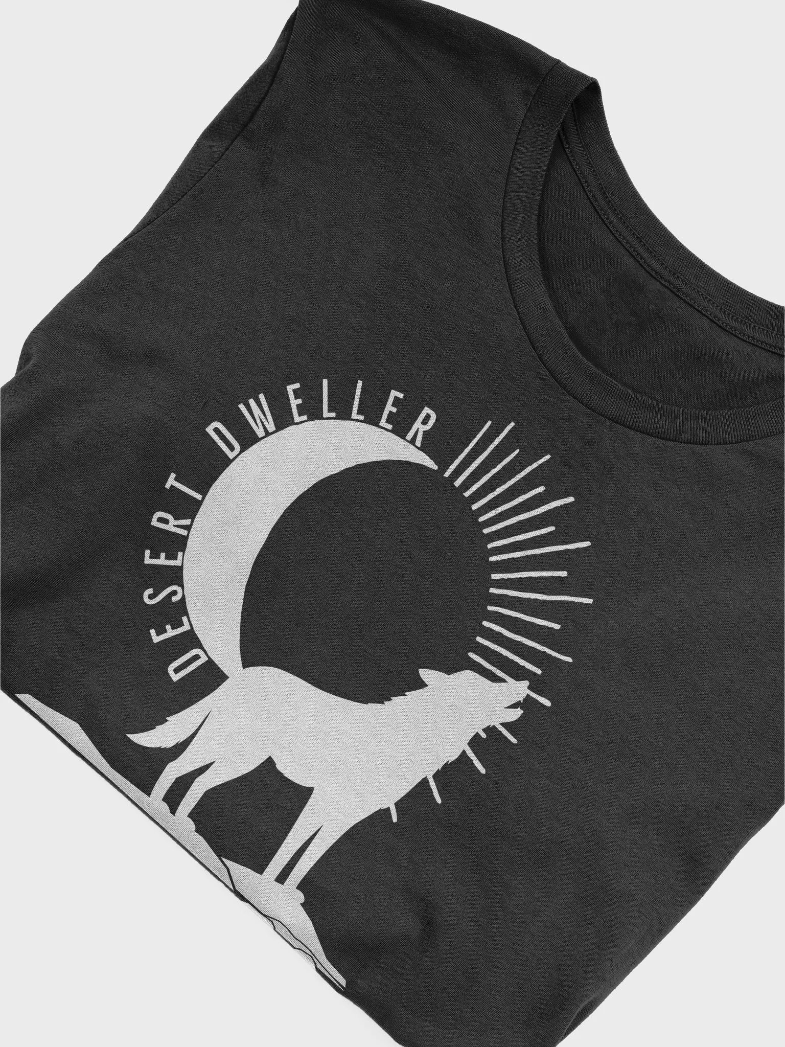 Lobo T-Shirt product image (3)