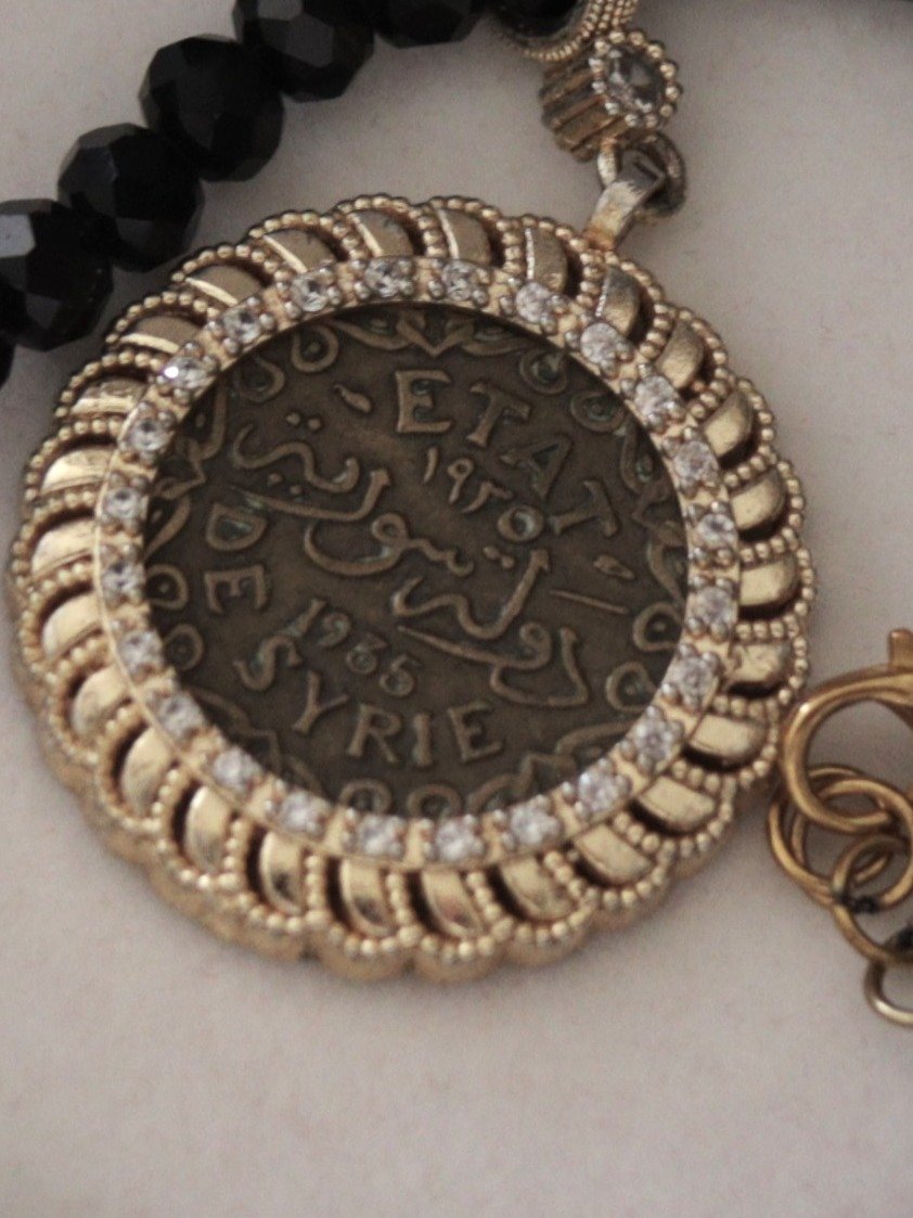 عقد نسائي فاخر مصنوع من 5 قروش سورية قديمة 1935 product image (1)