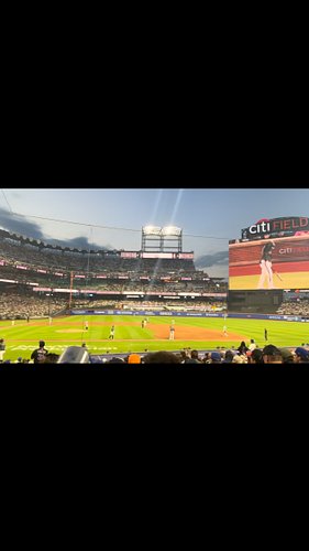 I know it’s difficult being a Mets fan right now but ya gotta believe!!! ⚾️ 🙏🏼🤞🏽 

#mets #lgm #citifield #baseball #newyork 
...