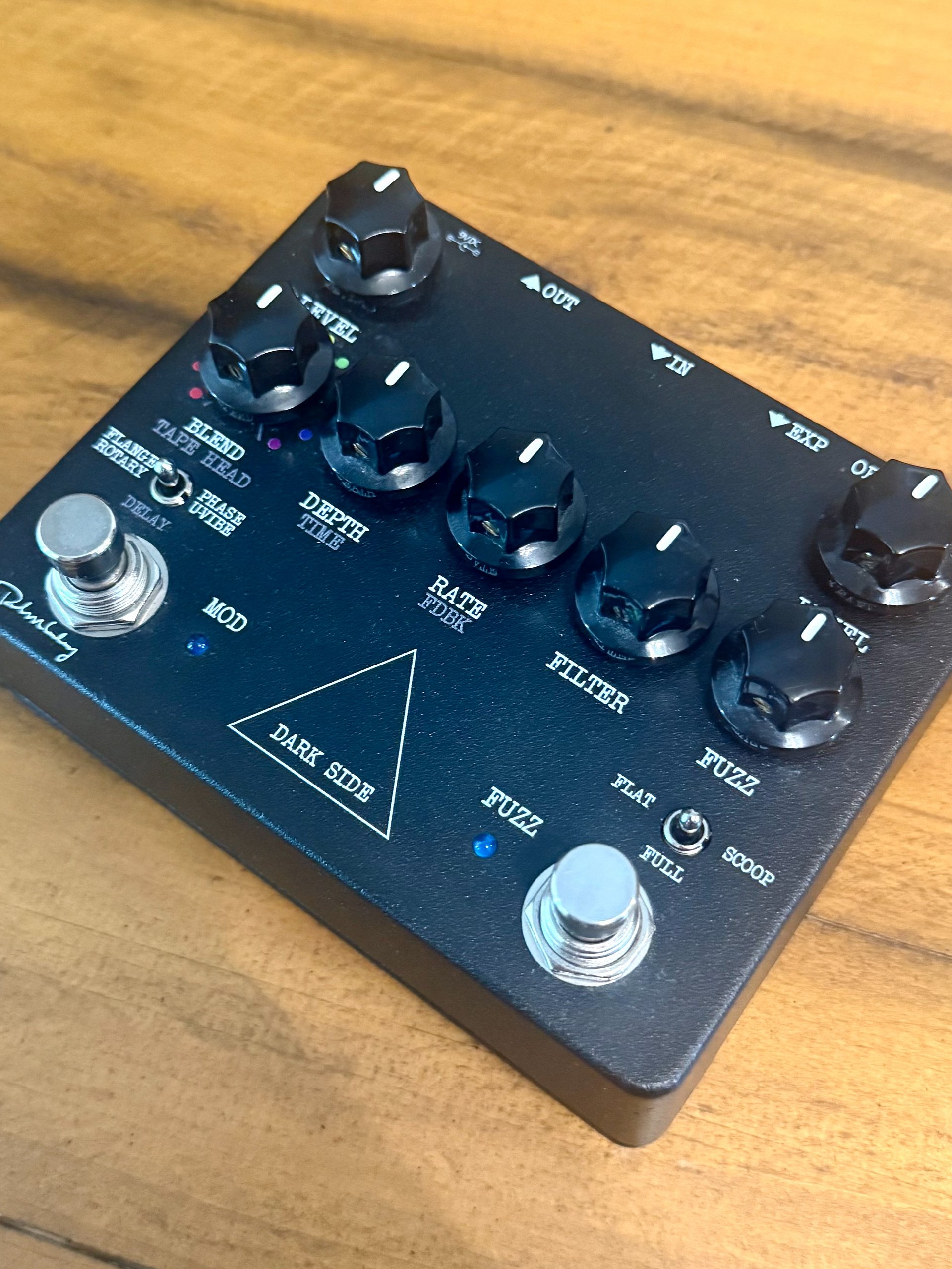 Keeley Dark Side "PINK FLOYD V2" Delay Fuzz Modulation Effects Pedal + Original Case & Papers product image (4)
