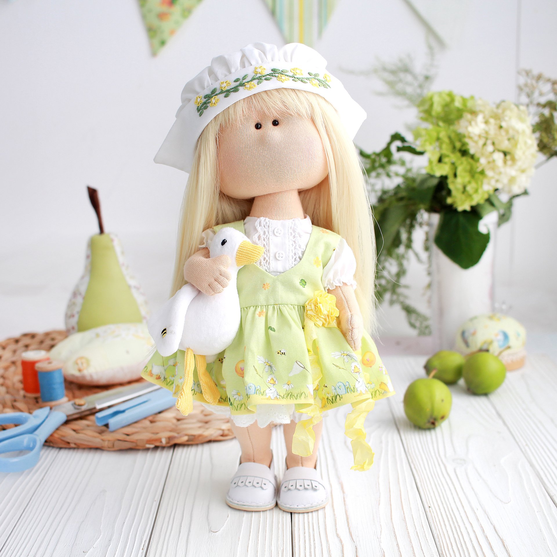 Цветочница и Мартин product image (1)