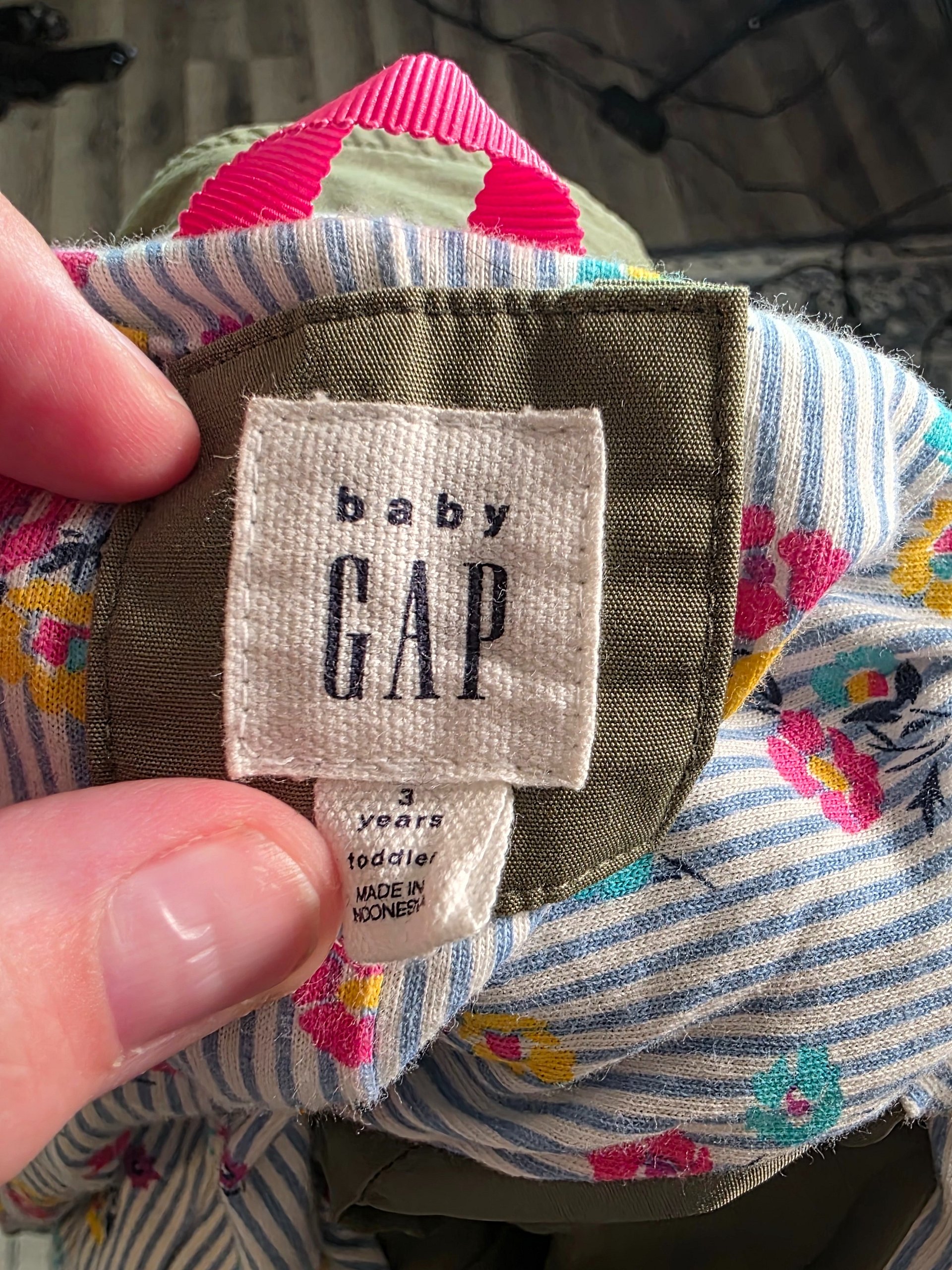 BABY GAP - Size 3 - GENTLY USED - Fall jacket product image (2)
