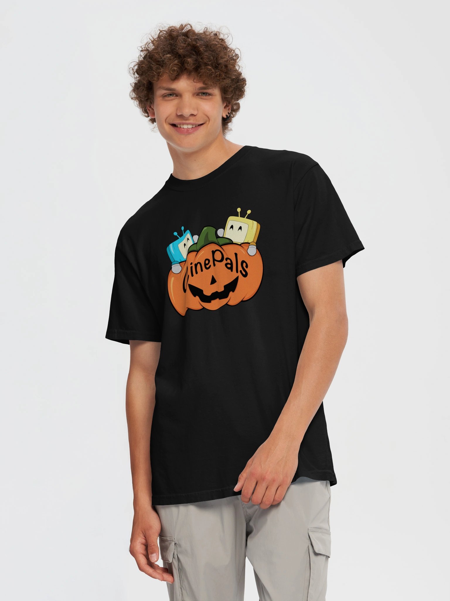 CINEPALS Trick or Treat Graphic Tee product image (32)