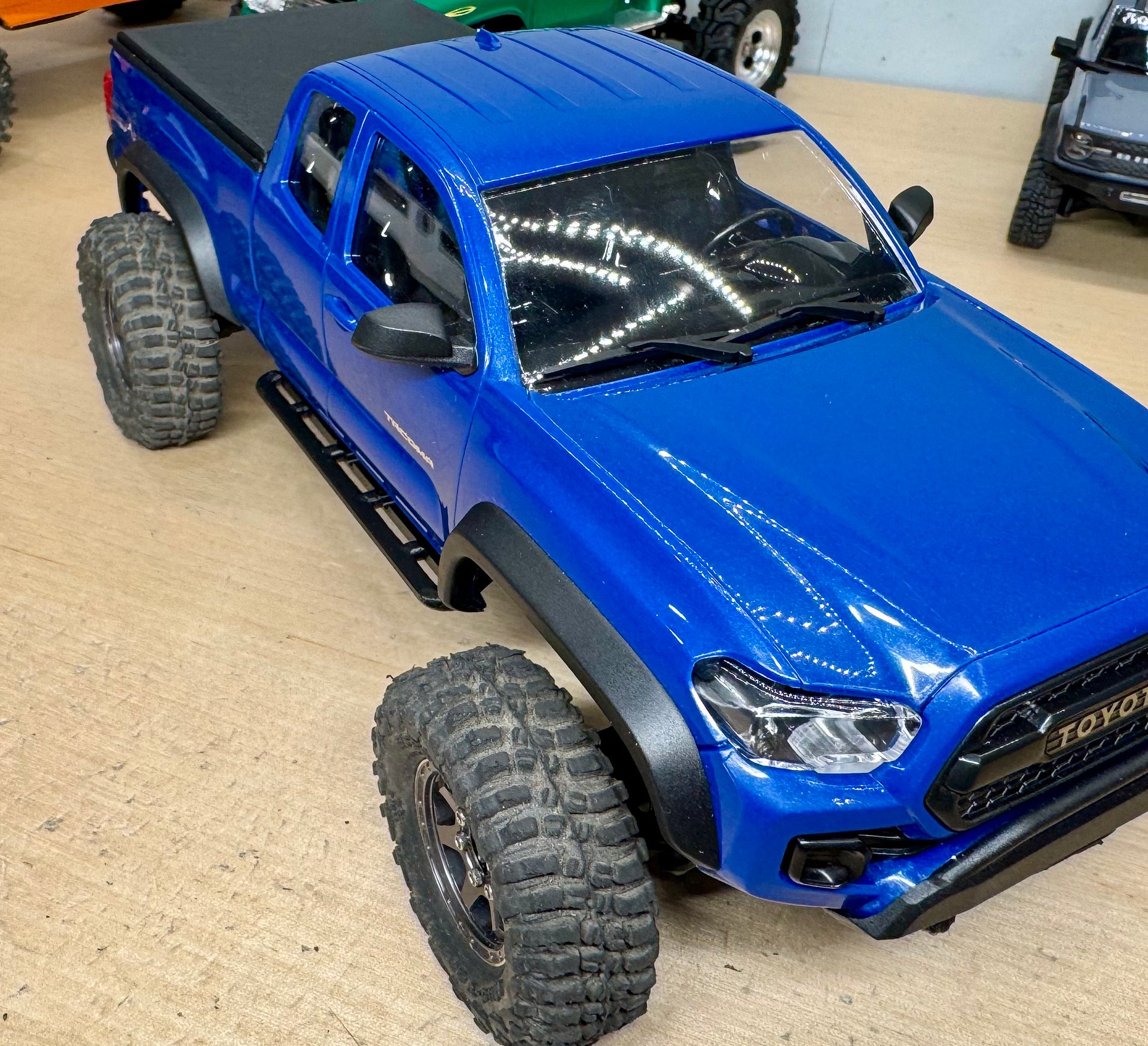 FMS Fcx24 Tacoma Sliders product image (2)