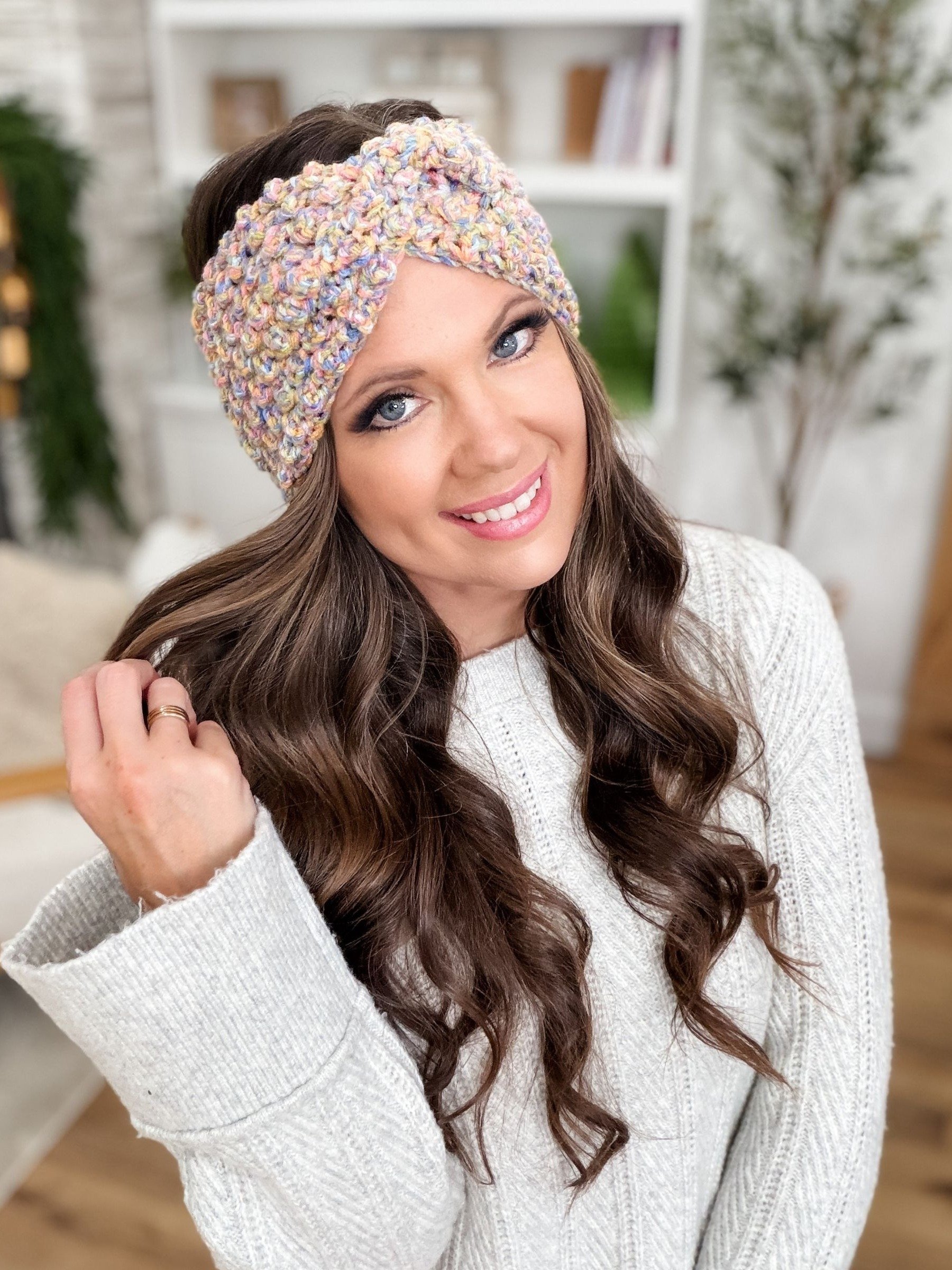 Winterberry Ear Warmer Crochet Pattern product image (11)