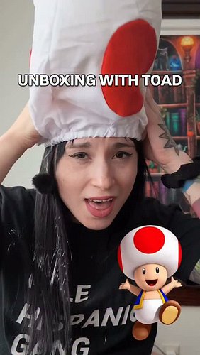 You asked for more Toad 🍄

Unboxing @elgato gear (chaotic Toad version) 🍄 #elgato #partner #ad