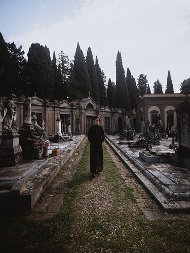 Come with me to the cemetery🪦🥀
I’ve posted a video on what I take with me when I visit cemeteries, and how I commune with spi...