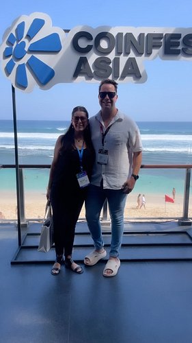 Spent the day at Coinfest Asia. My very first Cryto Conference. Walked into a room full of women who trade and watched some l...