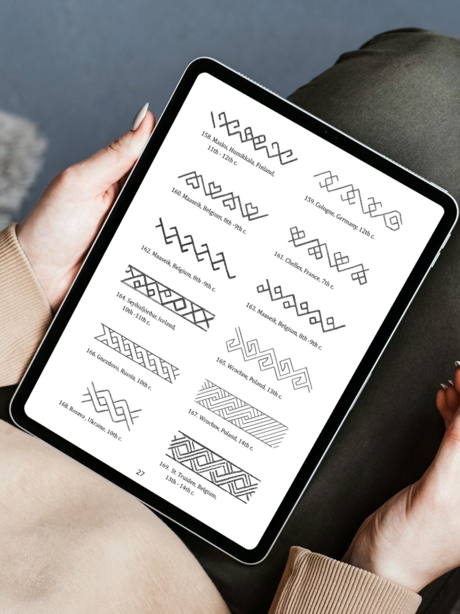 Graphic motifs on tablet woven bands: from the Bronze Age to the Early Modern Period - ebook (PDF) product image (4)