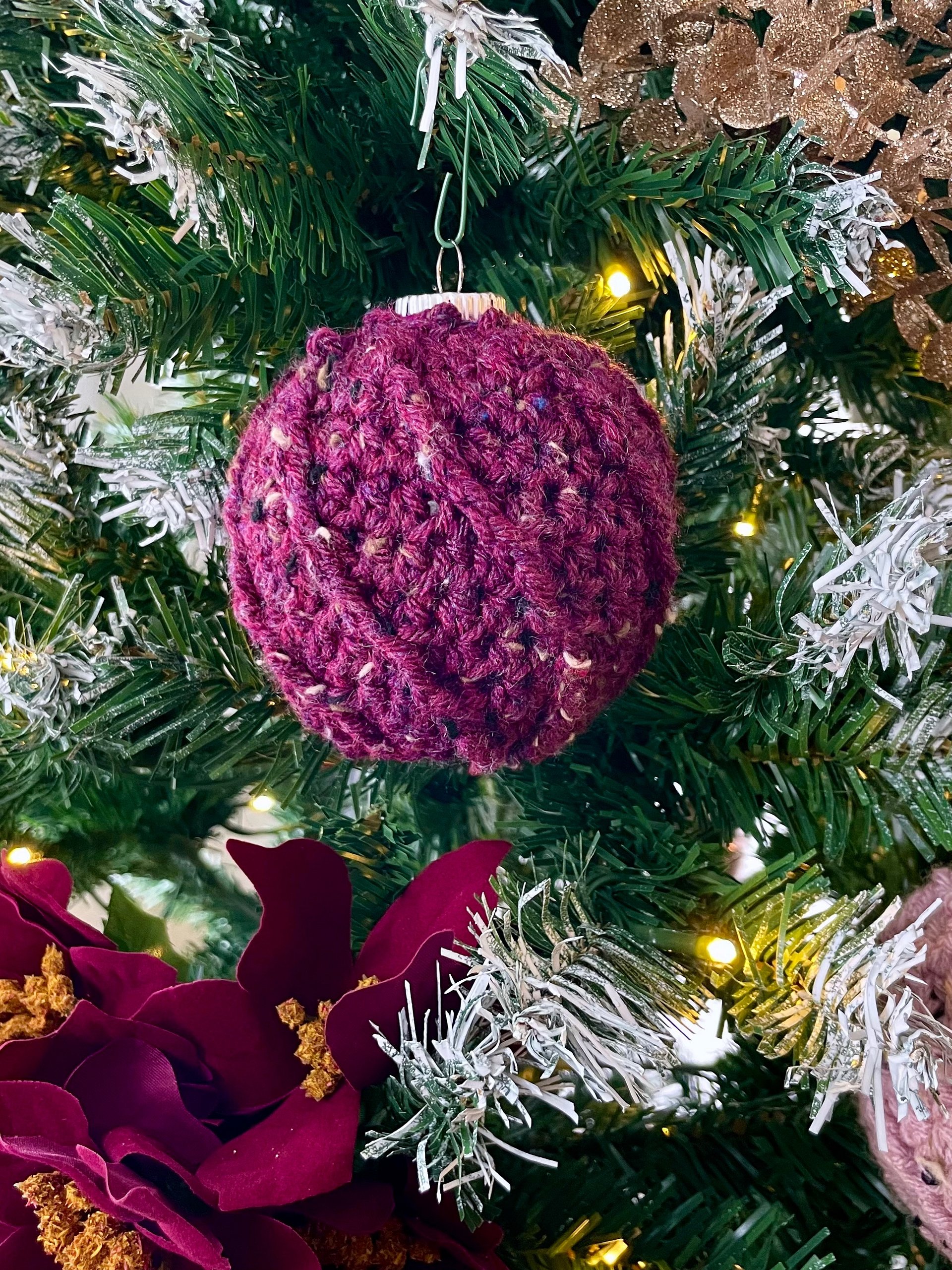 Cable Swirl Bauble Crochet Pattern | Instant PDF download with Chart and Photo Tutorial product image (4)