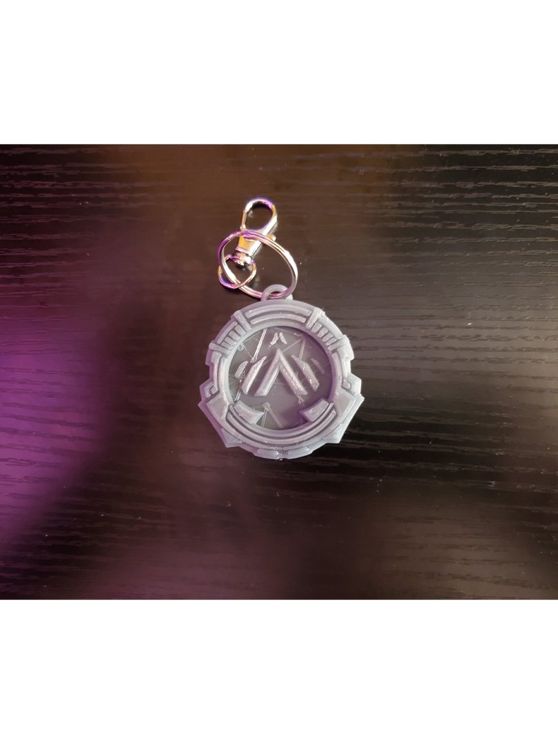 Apex Legends Platinum Charm Keychain product image (1)