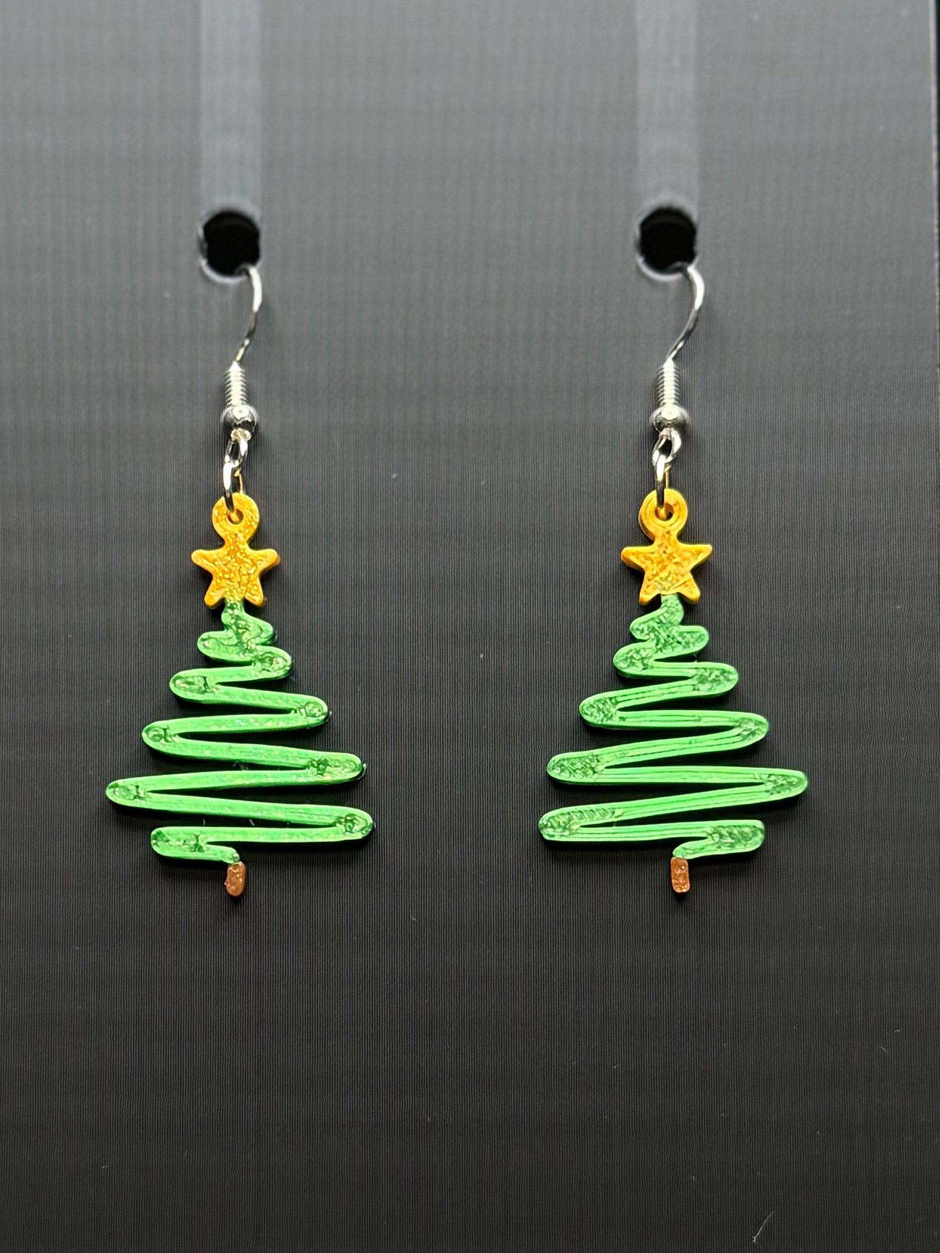Noel Evergreen Earrings product image (1)