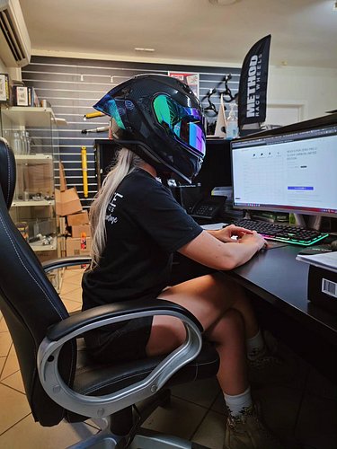 when its nearly knock off so you start getting ready early... 😈🏍