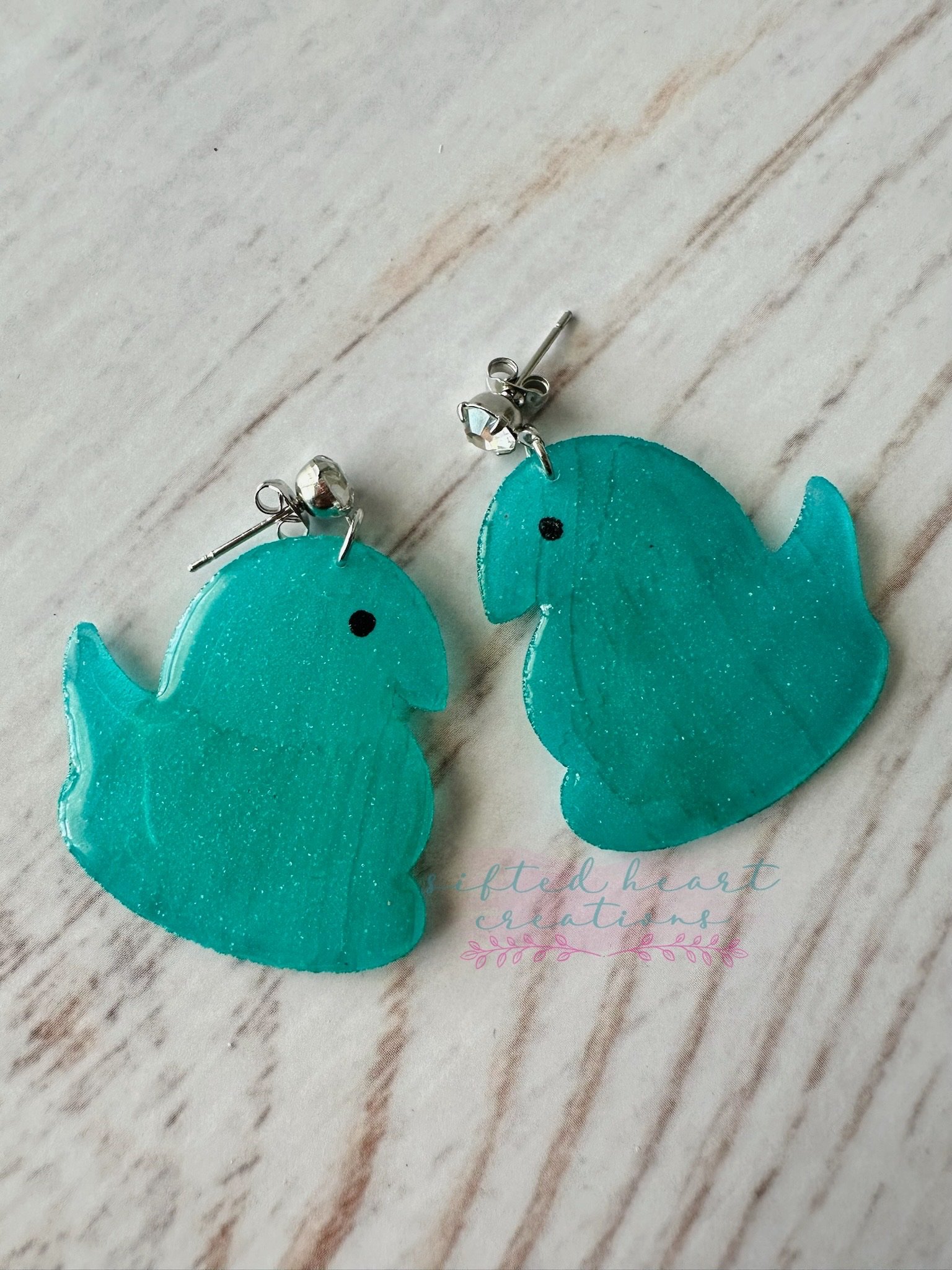 Marshmallow Chick Earring product image (1)