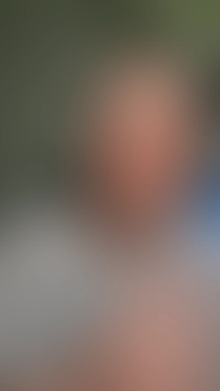 Video thumbnail background