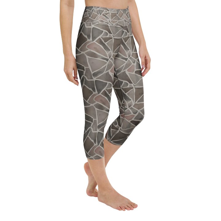 Rock Pattern Capri Leggings product image (2)