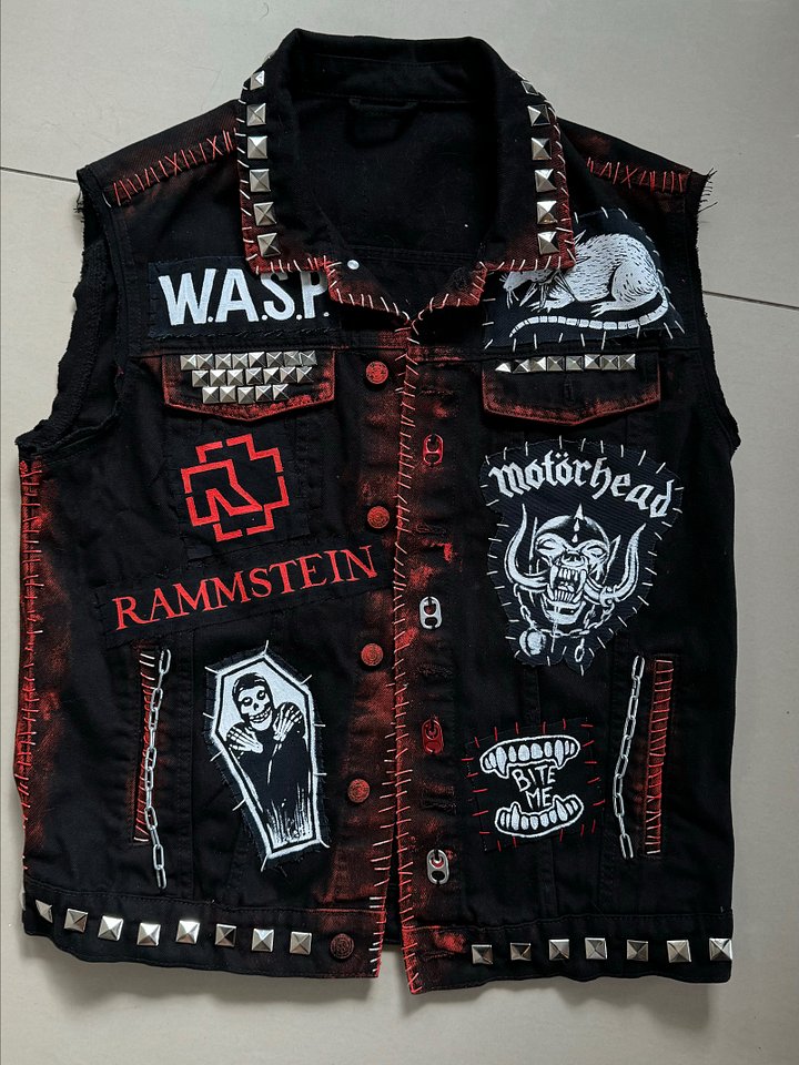 «Blood & Steel» Custom Metal Battle Vest product image (2)