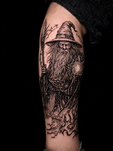 NEW INK

Meet “The Wizard”, brought to life by the incredible @arden.tattoo at @johnnytwothumbperth. 16 hours over the past 2...