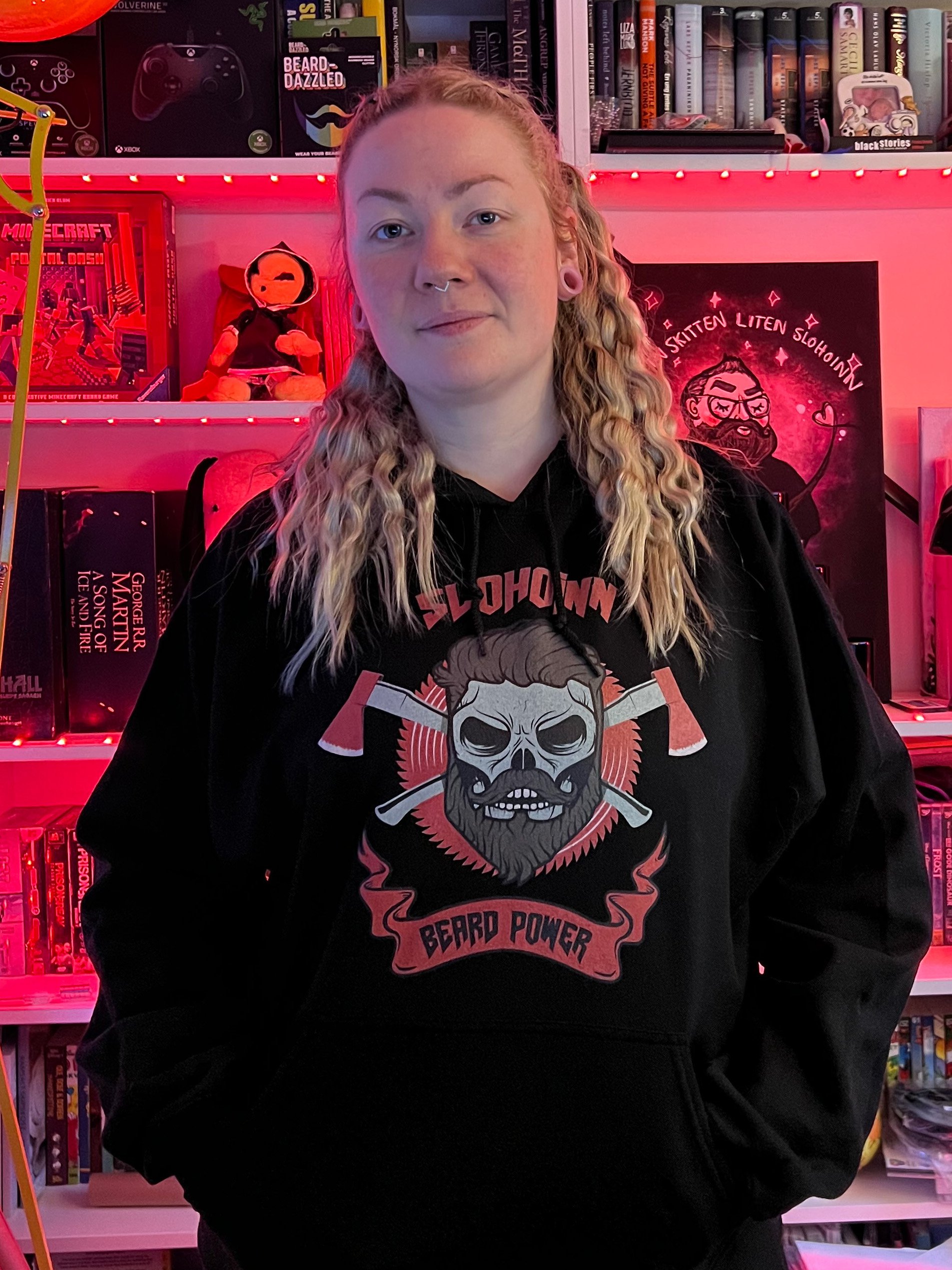 Slohoinn hoodie product image (1)