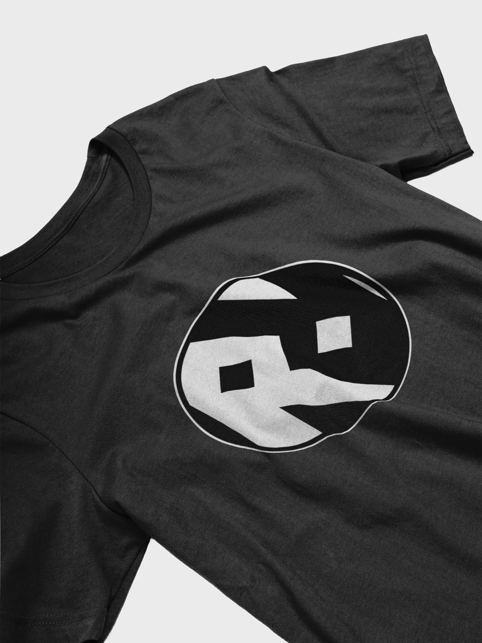 Circle T-Shirt Soft product image (4)