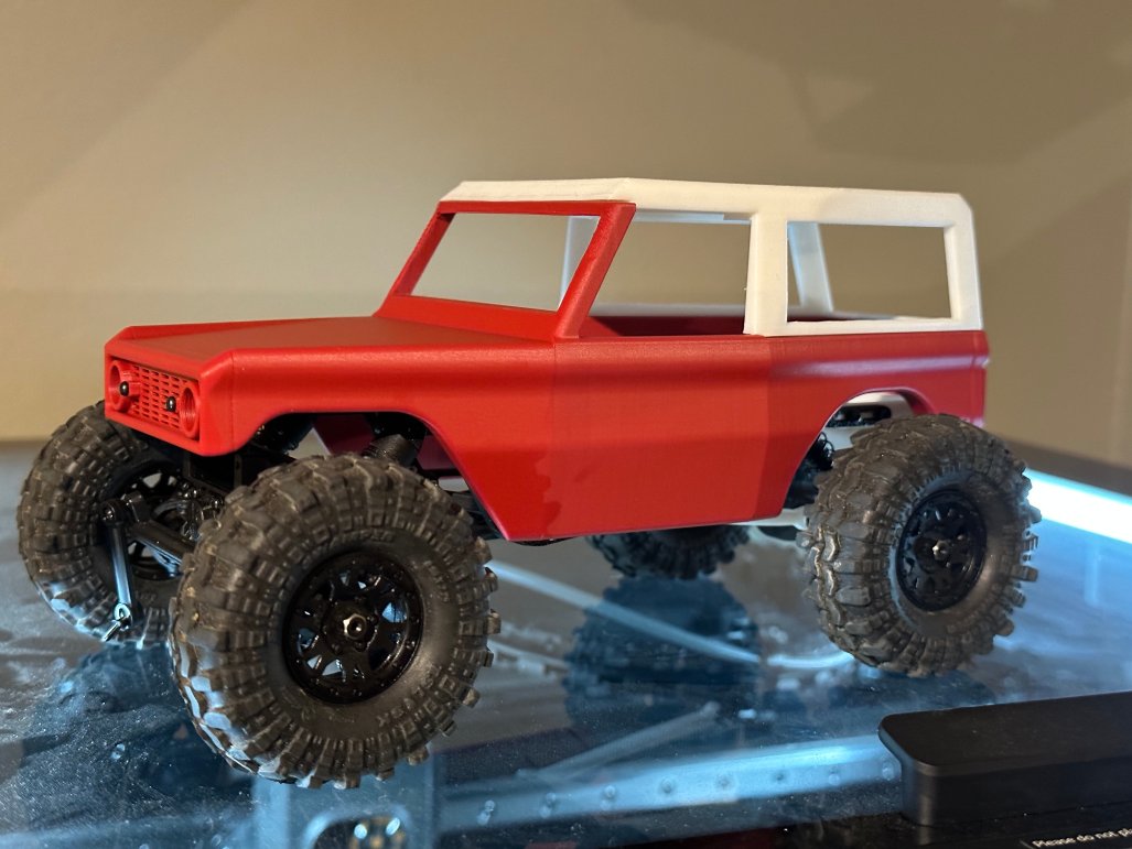 PINCHED FORD BRONCO SCX24 BODY RC CRAWLER 1/24 RC product image (2)